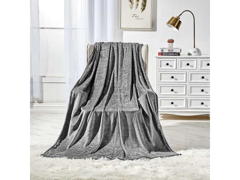 50 x 60 Fleece Throw Blanket - Image 1