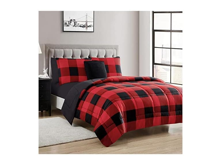 7 Piece Comforter Set in a Bag - Image 1