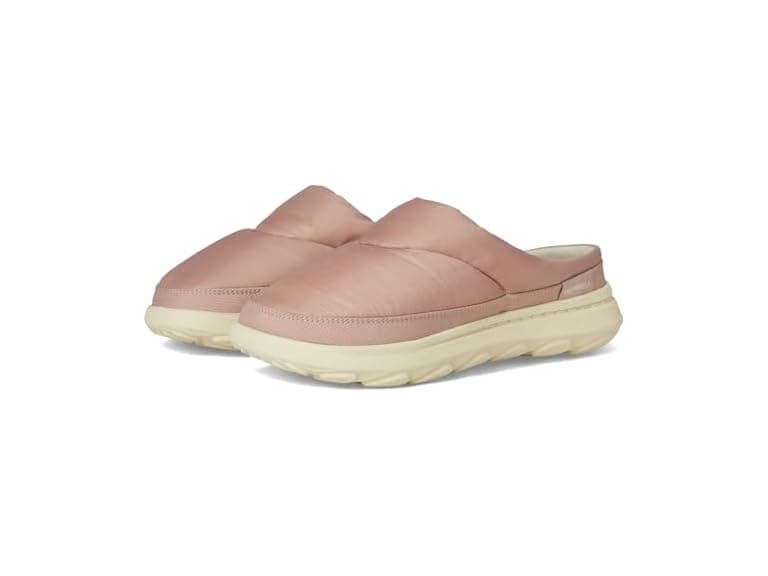 Merrell Women's Hut Moc 2 Quilted Slipper - Image 1