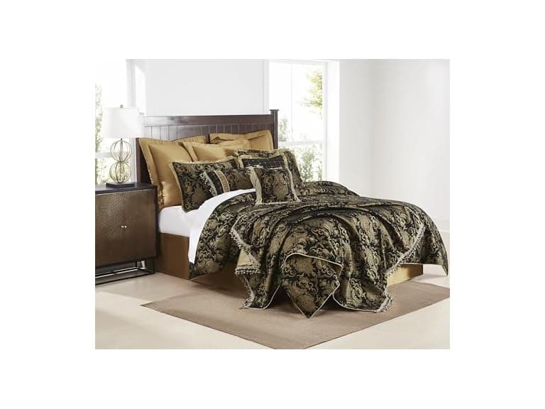 Austin Horn Classics Reversible Throw - Image 1