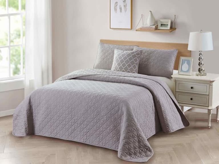 Bibb Home Solid Reversible Quilt Sets - Image 1