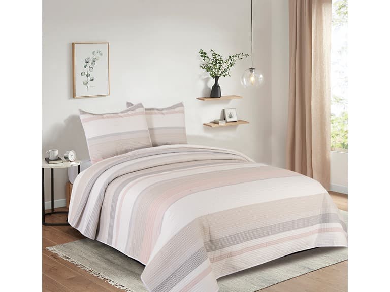 ZEST Home 3 Piece Fashion Quilt Set - Image 1