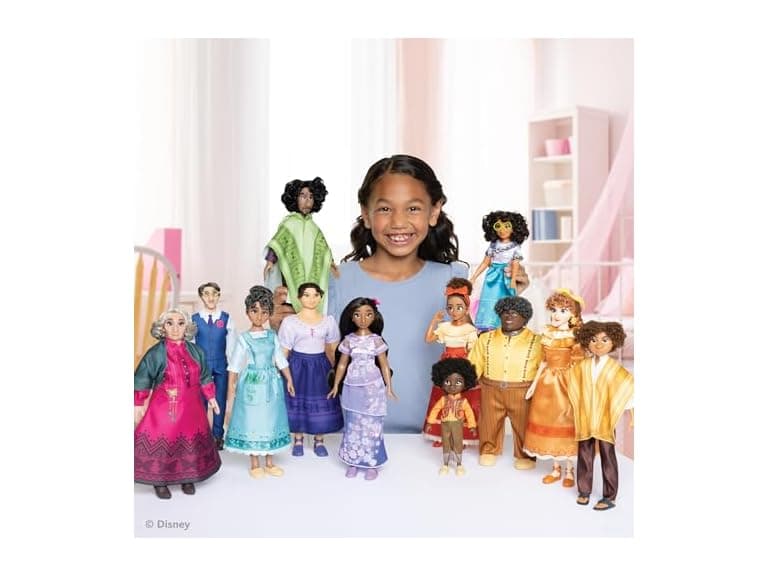 Encanto Ultimate Madrigal Family Dolls - Image 1