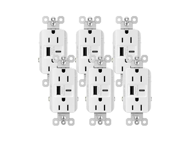 Legrand Radiant Outlet USB White 15A - Image 1