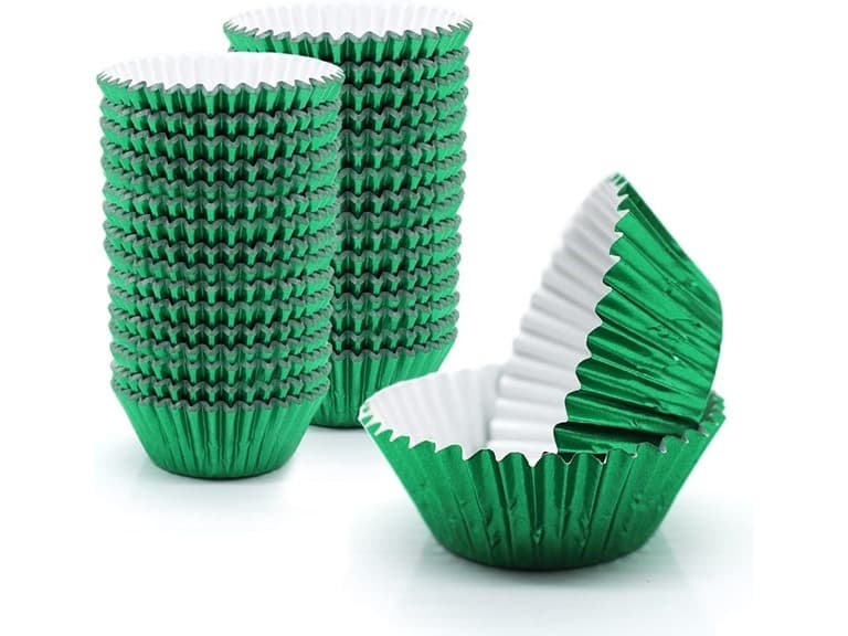 500 Count Standard Foil Cupcake Liners - Image 1