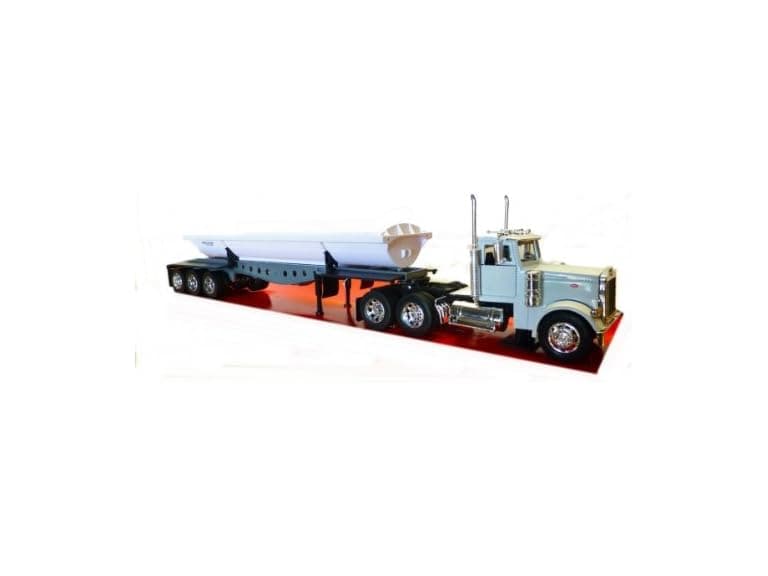 New Ray Peterbilt 379 Truck - Image 1