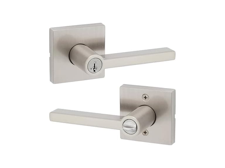 Halifax Entry Door Handle w/ Lock & Key - Image 1