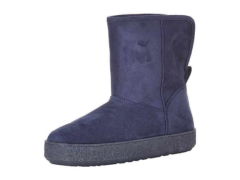 Amazon Essentials Women's Faux Fur Shearling Boot - Image 1
