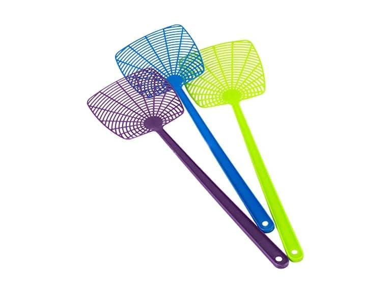 Chef Craft Select Plastic Fly Swatter, 18 inch 1 Piece - Image 1