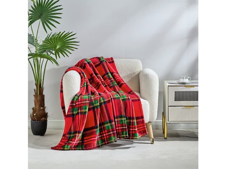 Green Red Plaid Throws - Image 1