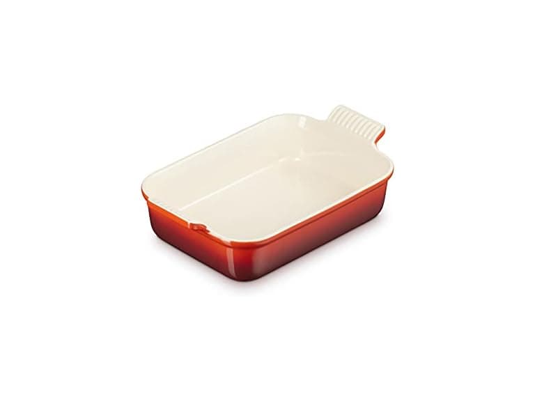 Le Creuset Heritage Rectangular Dish, Stoneware, 26 cm, 2.4 litres, Cerise - Image 1