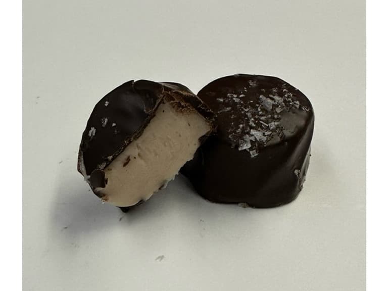 Salted Caramel Old Fashioned Creams Box - Image 1