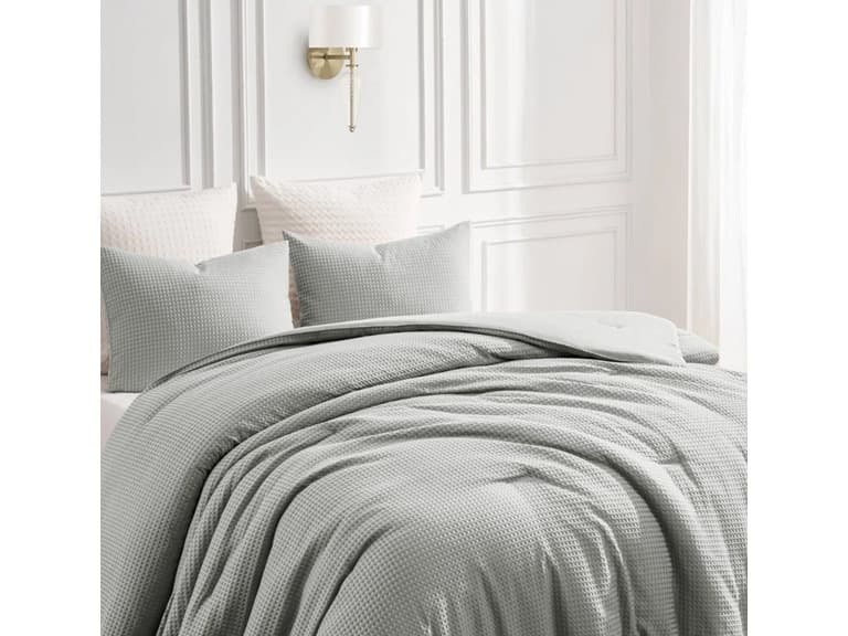 Kathy Ireland 3 Piece Waffle Comforter Set - Image 1
