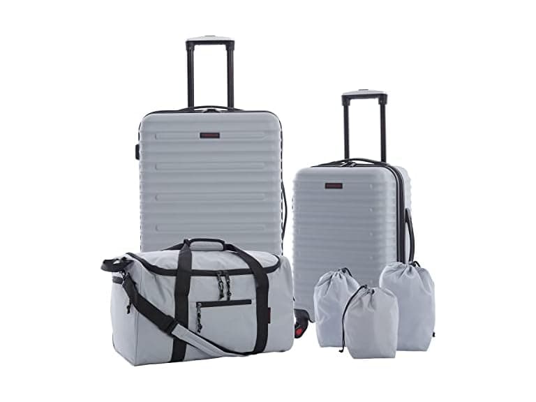 Travelers Club 6 Piece Orion Luggage and Travel Set - Image 1