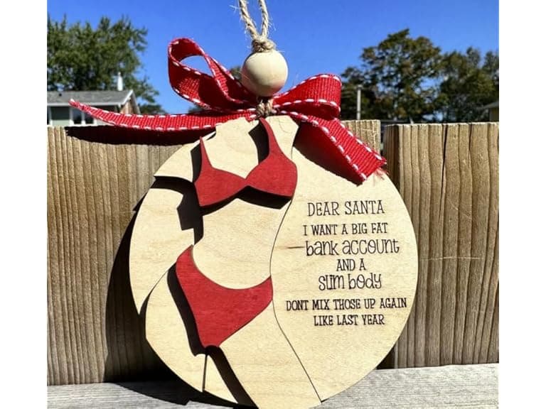 OENIZI Wooden Christmas Ornament - Image 1