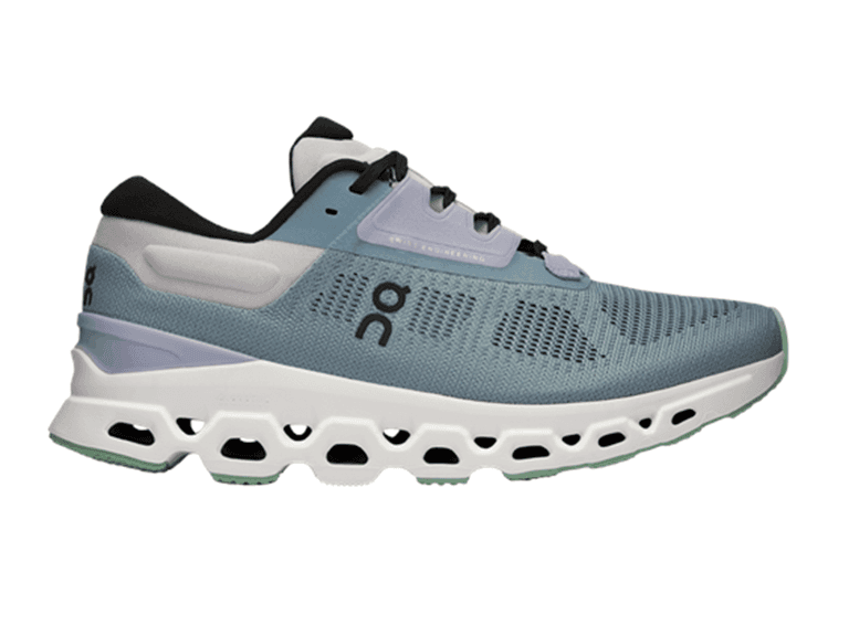 On Running Cloudstratus 3 Women's Shoes - Image 1