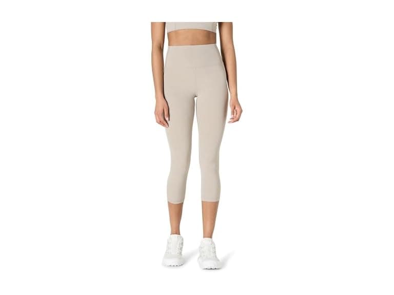 AE Womens High Waist 19in Capri Leggings - Image 1