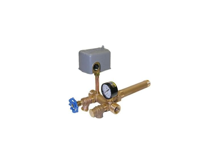 Unknown 1.25 x 14 Brass Tank Tee