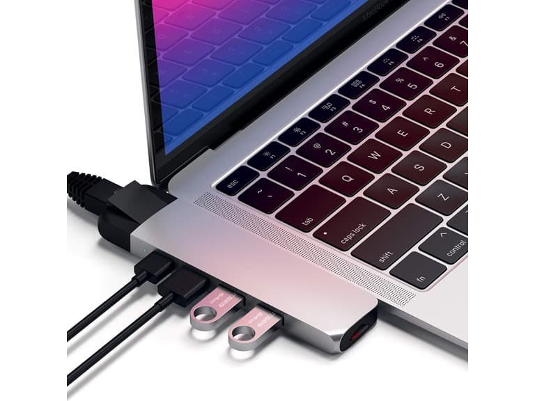 Satechi USB-C Pro Hub Adapter - Image 1