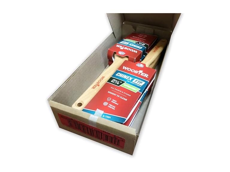 Wooster Brush 4410-2-1/2 Inch Chinex FTP - Image 1