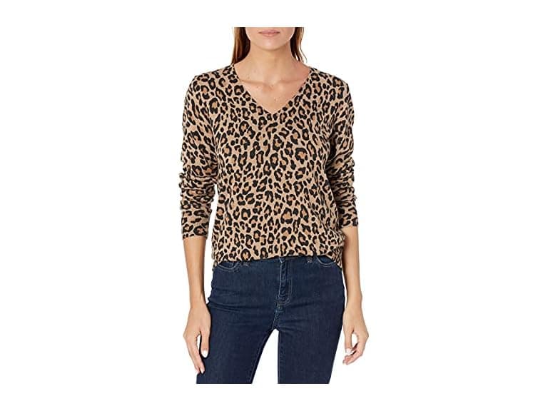 AE Womens RegularFit Lt LS VNeck Sweater - Image 1