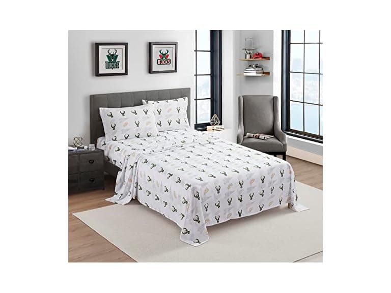 Milwaukee Bucks NBA Licensed Twin Sheet Set - Image 1
