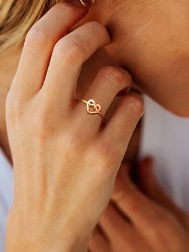 Bestyle Rose Gold Celtic Ring for Women, Dainty Cute Rose Gold Heart Knot Ring, Women Simple Finger Band Ring Stacking Ring, Eternity Love Band Ring for Her,Size 9 - Thumbnail 4