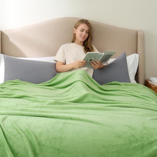 Hansleep Fleece Grass Green Throw XL Blanket, Super Soft Flannel Fuzzy Plush Cozy Blanket for All Seasons, Grass Green, Throw XL 50x70 Inches - Thumbnail 5