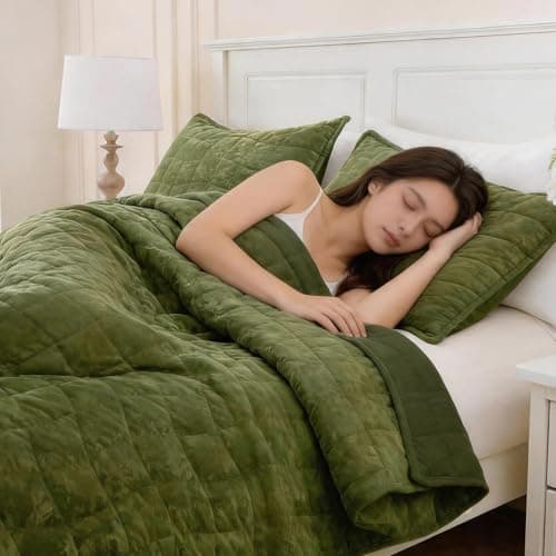 DOWNCOOL Velvet Quilt Set Queen Size, 3 Pieces Soft Lightweight Quilted Velvet Bedspread Coverlet Bedding with 2 Pillow Shams for All Season, Olive Green - Thumbnail 2
