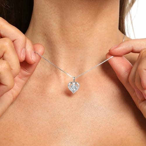 Kosuwo Moissanite Necklace for Women 1.0ct D Color,Heart Pendant Necklace Engraved with 'I LOVE YOU',Birthday Gift for Wife, Anniversary Present for Wife,Jewelry Gifts for Girlfriend, Mom - Thumbnail 2