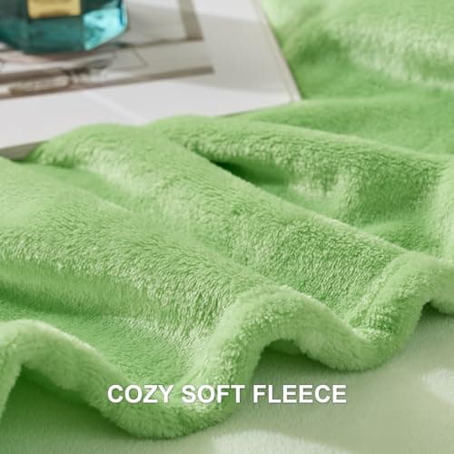 Hansleep Fleece Grass Green Throw XL Blanket, Super Soft Flannel Fuzzy Plush Cozy Blanket for All Seasons, Grass Green, Throw XL 50x70 Inches - Thumbnail 4
