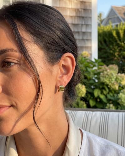 MUMREUES Gold Earrings for Women Trendy 14K Gold Plated Small Chunky Huggie Earrings Dainty Minimalist Simple Hypoallergenic Hoop Earrings Jewelry Gifts for Her - Thumbnail 3