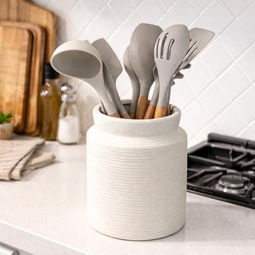 Ceramic Flower Vase 7.5 inch Farmhouse Rustic Vase for Home Decor Handcrafted Pottery Terracotta Vases for Dining Table Decor Fireplace Living Room Bathroom Wedding Centerpiece (M-Off White) - Thumbnail 4