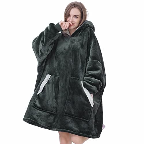 Kipswiza Oversized Wearable Blanket Hoodie Gifts for Mom Dad, Soft Warm Sherpa Fleece Blankets Sweatshirt with Big Pockets for Women Men Dad Mom Friends (Greenish-Gray) - Thumbnail 2