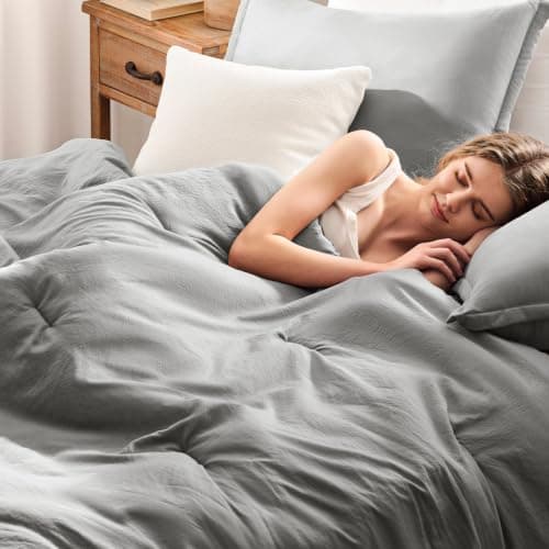 Quataly Queen Comforter Sets Grey,3PCS Soft Lightweight Breathable Bedding Comforter Sets for All Season, Queen Size(90''×90'' Comforter & 2 Pillowcases) - Thumbnail 3