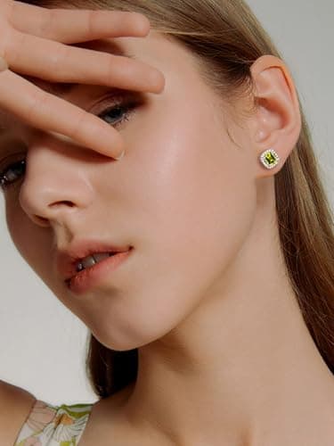 Bestyle Peridot CZ Stud Earrings,Birthstone Earrings Stud for Women Sterling Silver Square Cubic Zirconia Stud Earrings Hypoallergenic Silver Earrings for Women - Thumbnail 3