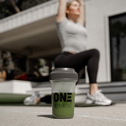 ON3 Athletic Protein Greens Supplement with chlorella, eleuthero and MCT Powder (5 Servings, Herbal) - Thumbnail 5