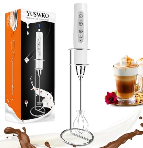 YUSWKO White Handheld Milk Frother Wand with Stand for Coffee, Rechargeable Electric Whisk with 3 Heads 3 Speeds Drink Mixer Coffee Frother For Latte, Cappuccino, Hot Chocolate, Egg
