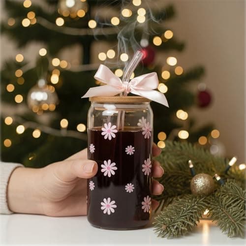 KMCCUMBER Cute Glass Cups with Lids and Straws, Teen Girl Birthday Gifts Daisy Iced Coffee Cup, Pink Aesthetic Mug Tumbler for Mothers Day Christmas Valentines Coffee Lover 16oz - Thumbnail 3