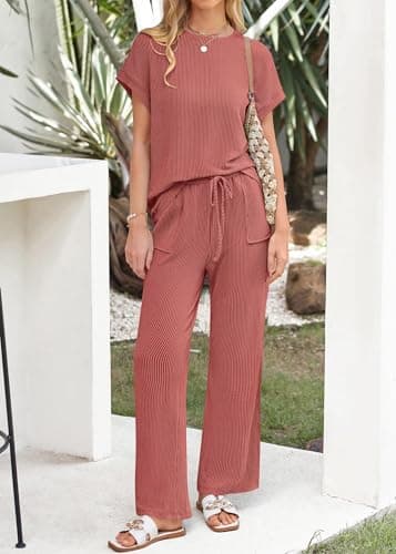 KIRUNDO 2 Piece Sets for Women Dressy Casual Ribbed Knit Short Sleeve Tops Wide Leg Pants Lounge Set Travel Airport Outfits(Rust Red, Large) - Thumbnail 3