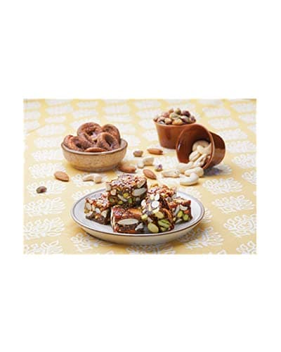 Bikaji Anjeer Dry Fruit Burfi 8.81oz (250g), Indian Fig & Nut Sweet, Premium Dry Fruit Dessert (mithai) with Figs, Almonds & Pistachios (Pista), Ready-to-Eat Dessert & Festive Gift - Thumbnail 6