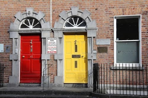 Carastora Vintage Metal Tin Sign Funny Sarcastic Party Wall Art Decor Signs, Before You Knock On My Door Sign No Soliciting Metal Sign 12x8 Inches - Thumbnail 2