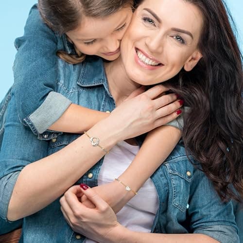 YUMUN 18K Gold Plated Matching Heart Charms Bracelet Set for Women, Adjustable Mother’s Day Gift Two Bracelet Pack (Heart Br G) - Thumbnail 5
