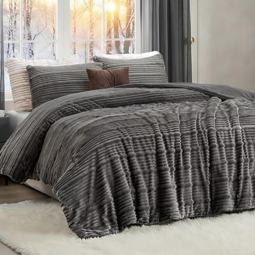 Amélie Home Luxury Flannel Fleece King Size Comforter Set,Soft Warm Striped Plush Bedding Set for Winter, 3 Pieces, 1 Cozy Comforter with 2 Pillowcases, Charcoal Gray, 106"x90" - Image 1