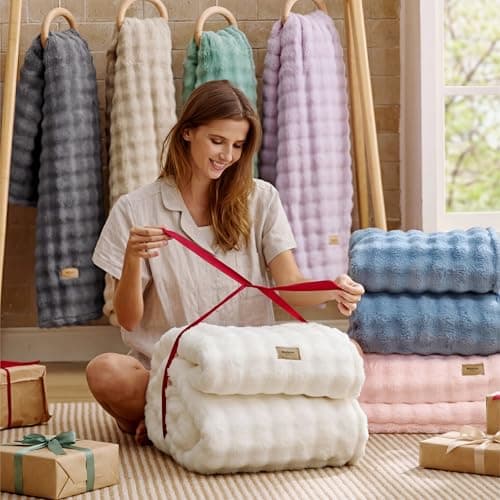 Bedsure 3D Bubble King Throw Blanket for Bed - White Soft Fluffy Blanket for Sofa Room Decor - Luxury Gifts for Women Girls, Lightweight, All Seasons, Off White, 108"×90" - Thumbnail 6