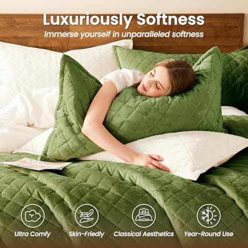 L'AGRATY Velvet Quilt Queen Size: 3-Piece Reversible Luxury Velvet Bedding Comforter Set - Lightweight Oversized Quilted Bedspread Coverlet with 2 Pillow Sham for All Season - Olive Green Quilt - Thumbnail 3