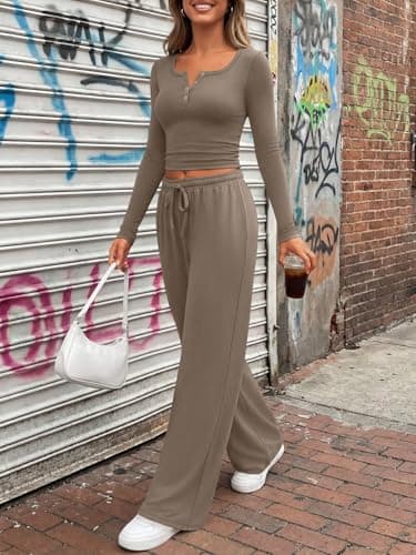 Trendy Queen Women's 2 Two Piece Matching Lounge Sets 2026 Airport Travel Fall Fashion Outfits Crop Top Wide Leg Pants Sweat Suits Workout Gym Y2k Clothes Casual Sweatsuit Loungewear Winter Clothing - Thumbnail 3
