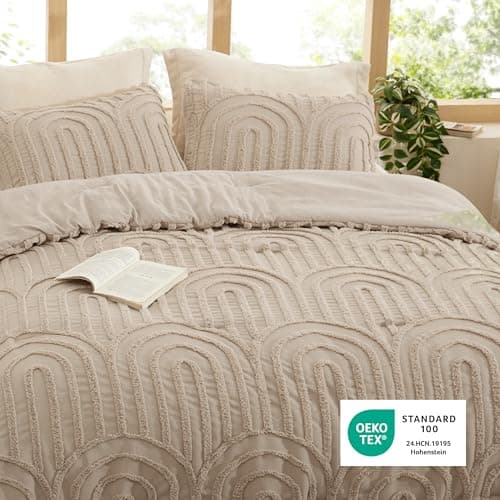 Bedsure Boho Tufted Khaki Twin/Twin XL Comforter, GentleSoft™ 2 Pieces Boho Farmhouse-Style Decor Bedding, Arch Bedding for All Seasons, 1 Bed Comforter, 1 Pillow Shams, 68x88 Inches - Thumbnail 5