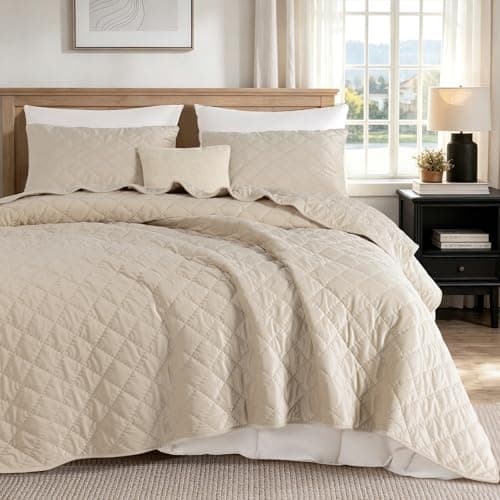 Uqocnh Luxury Velvet Quilt Set Queen Size 3 Piece, Soft Channel Stitch Velvet Comforter Set with 2 Pillow Shams, Lightweight Coverlet Bedspread Bedding Set for All Seasons, Beige - Thumbnail 2