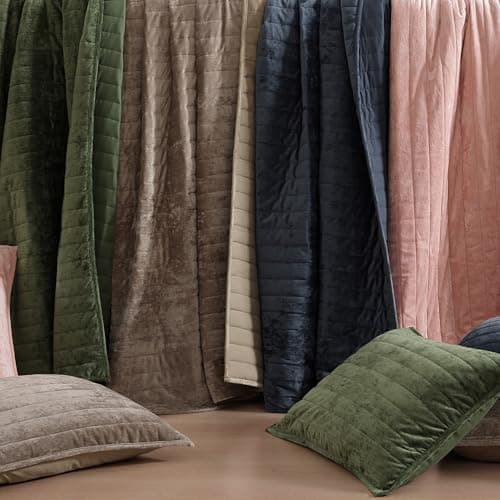 WRENSONGE Velvet King Size Quilt Set-3 Pieces Clay Pink Luxurious Velvet Striped Channel Comforter with 2 Shams, Soft Bedspread Coverlet Quilted Bedding Set for All Season - Thumbnail 5